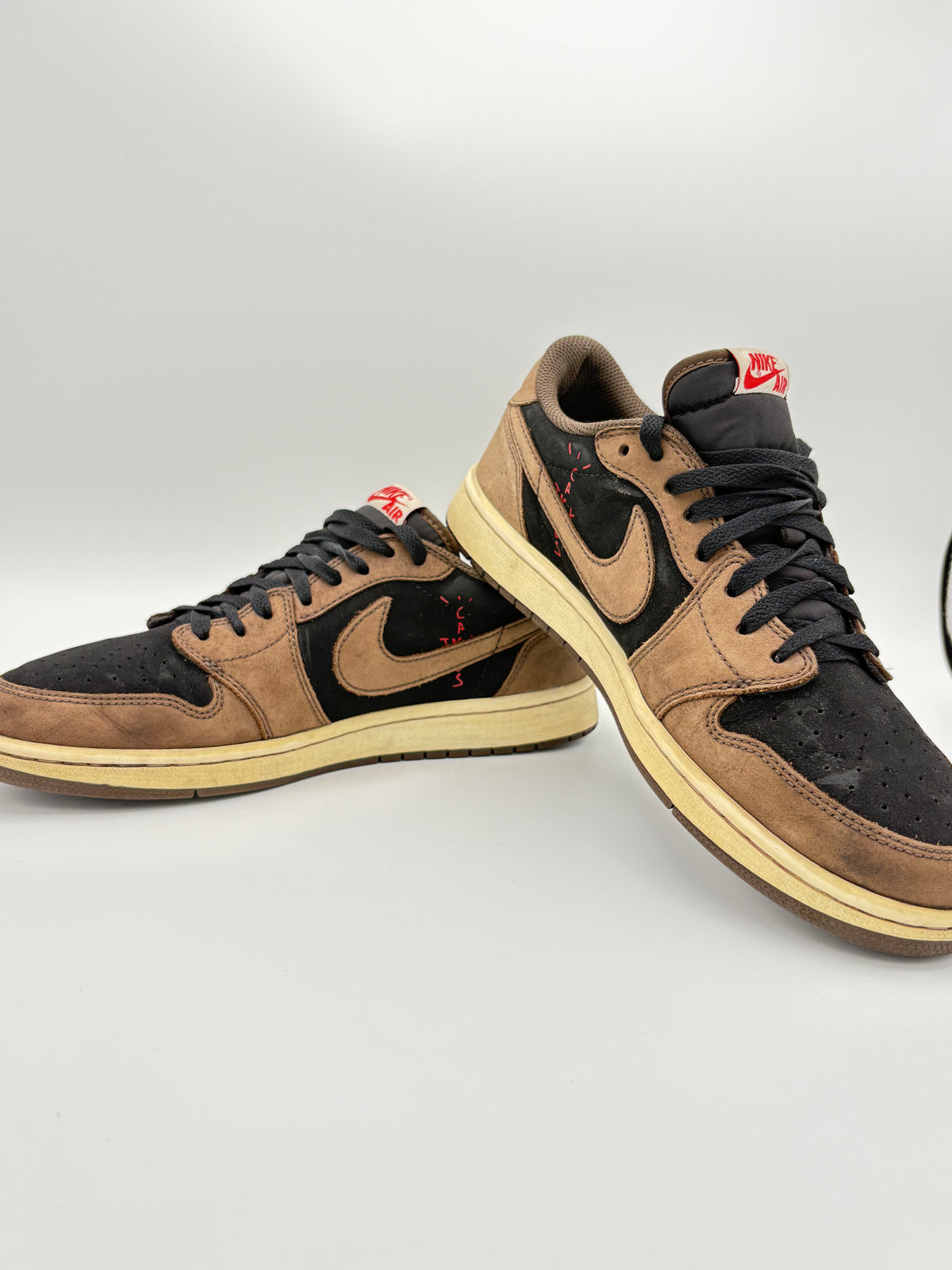 Travis Scott X Air Jordan 1 Retro Low OG SP Dark Mocha