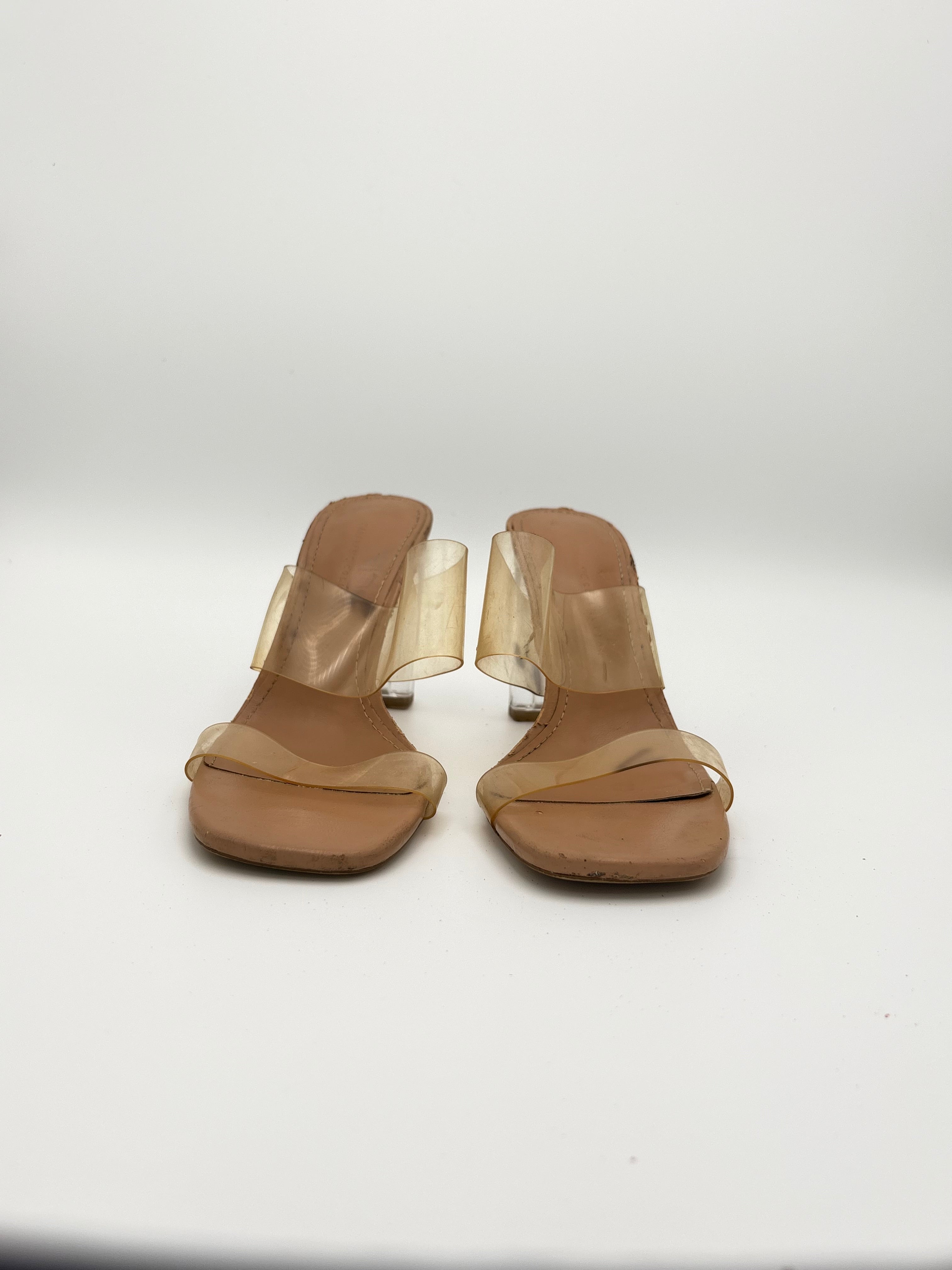 Zara Basic