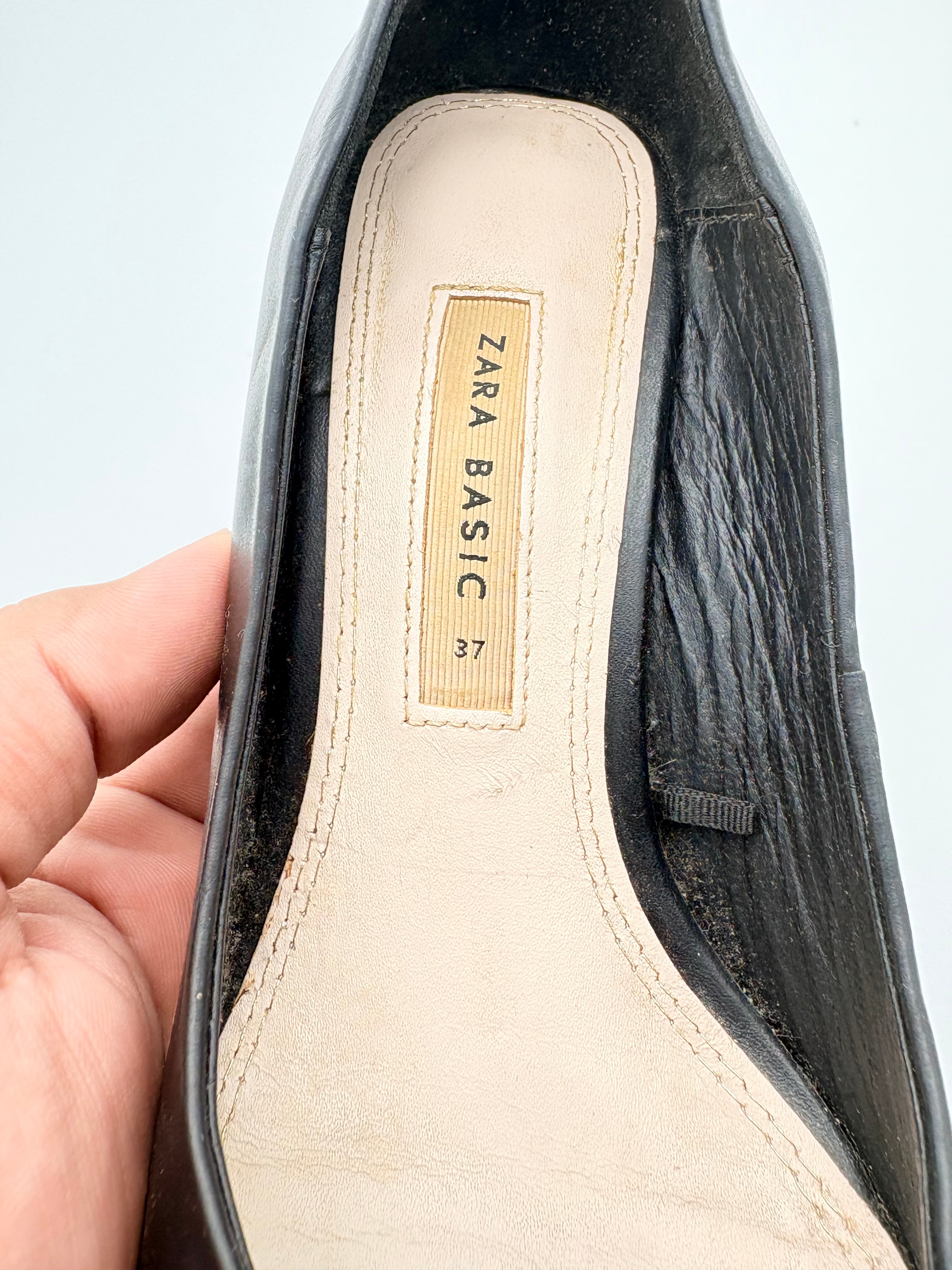 Zara Basic