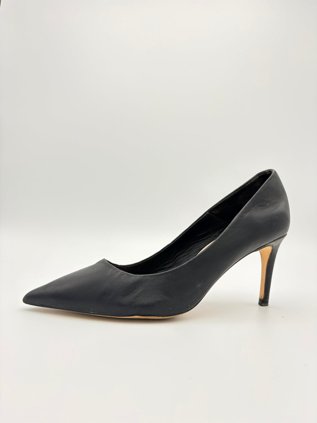 Zara Basic