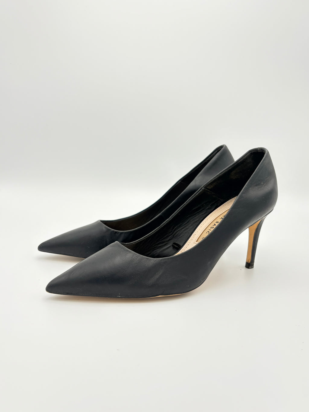 Zara Basic