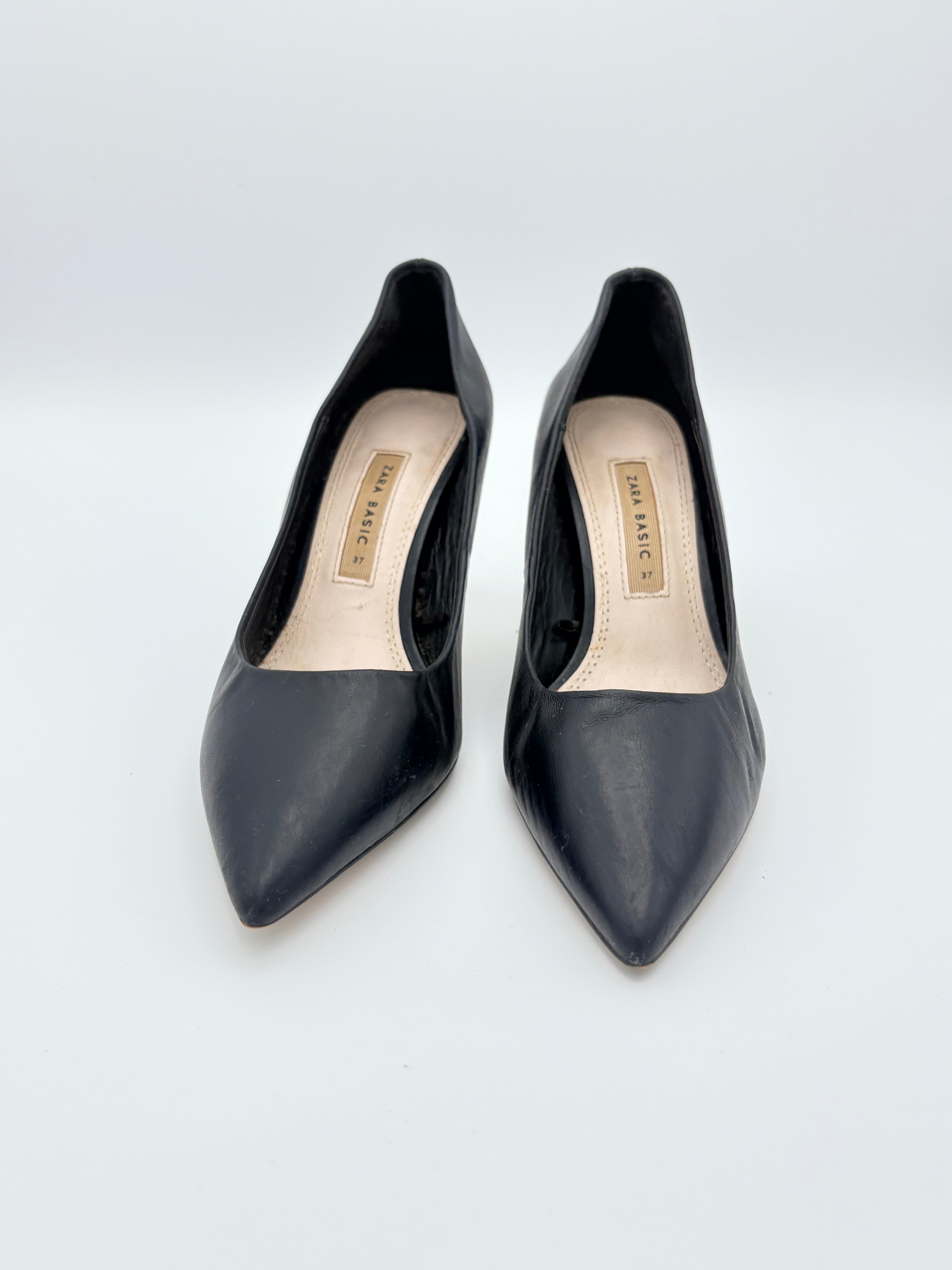 Zara Basic